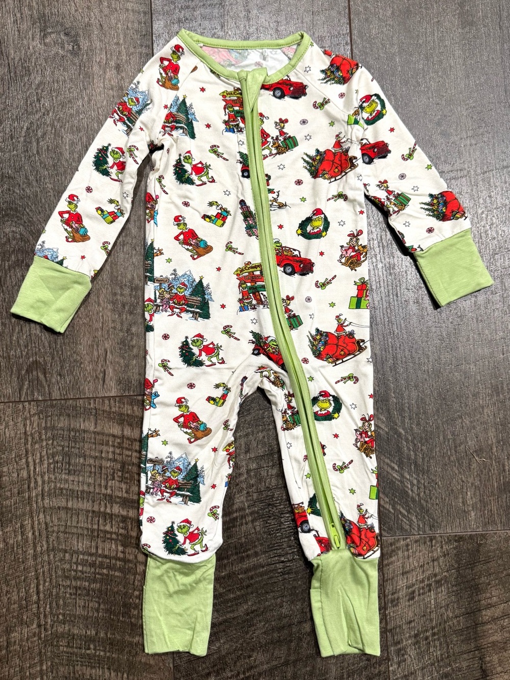 Grinch “Stealing Christmas” Print Bamboo Zipper Sleeper 6-12 m